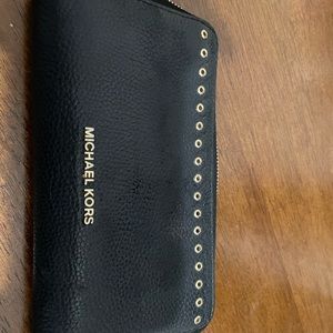 MICHAEL KORS LEATHER WALLET